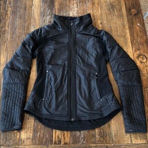 Lululemon running shell